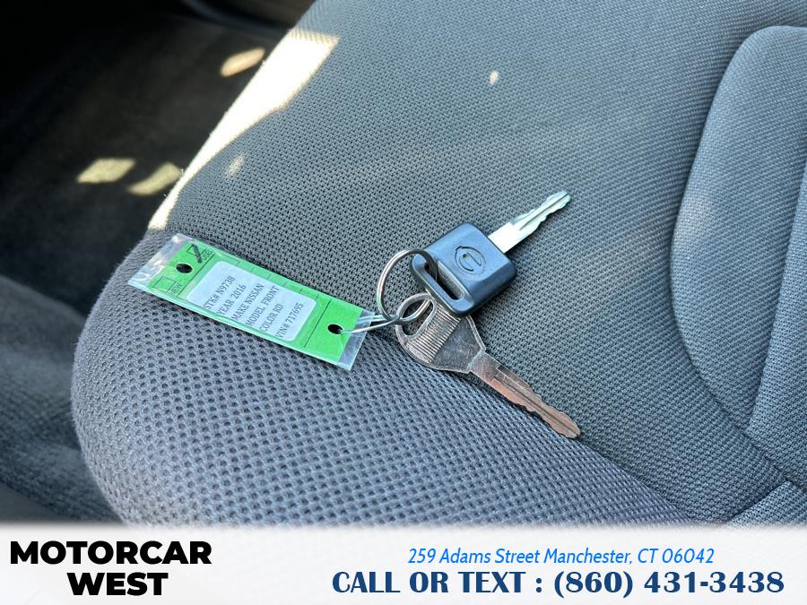 2016 Nissan Frontier 2WD King Cab I4 Manual S photo