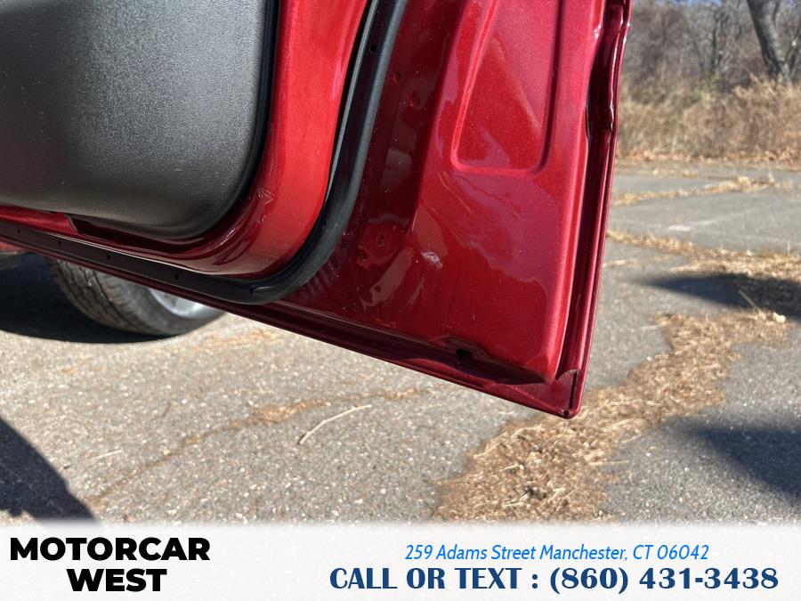 2016 Nissan Frontier 2WD King Cab I4 Manual S photo