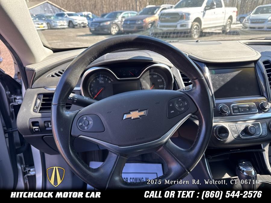 2016 Chevrolet Impala LT photo