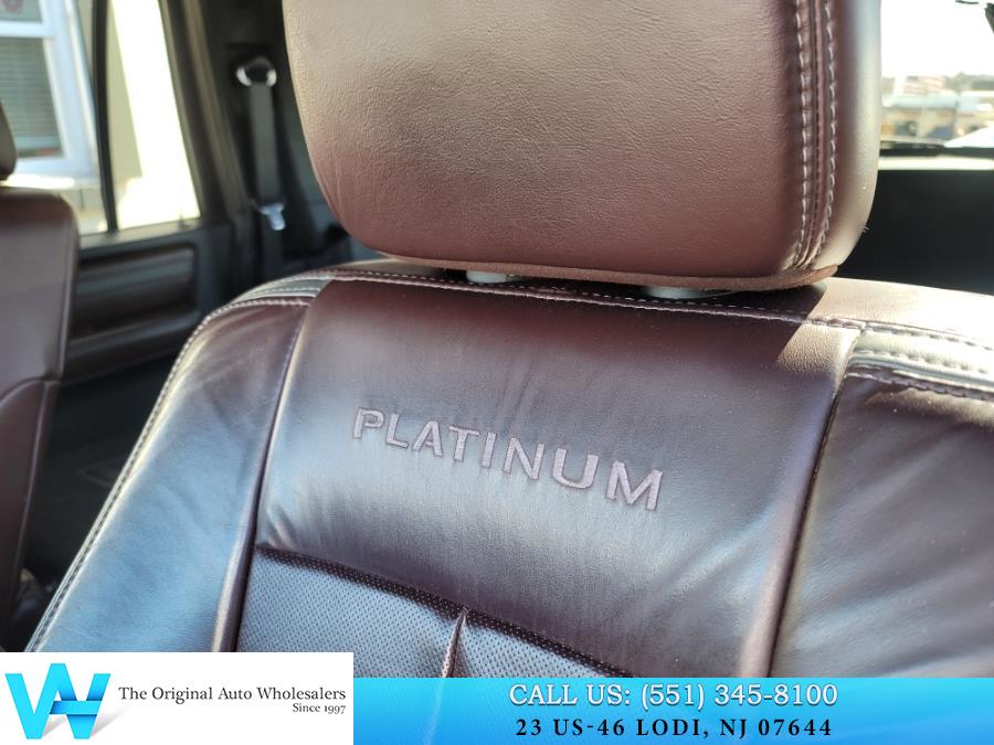 2016 Ford Expedition EL 4WD 4dr Platinum photo