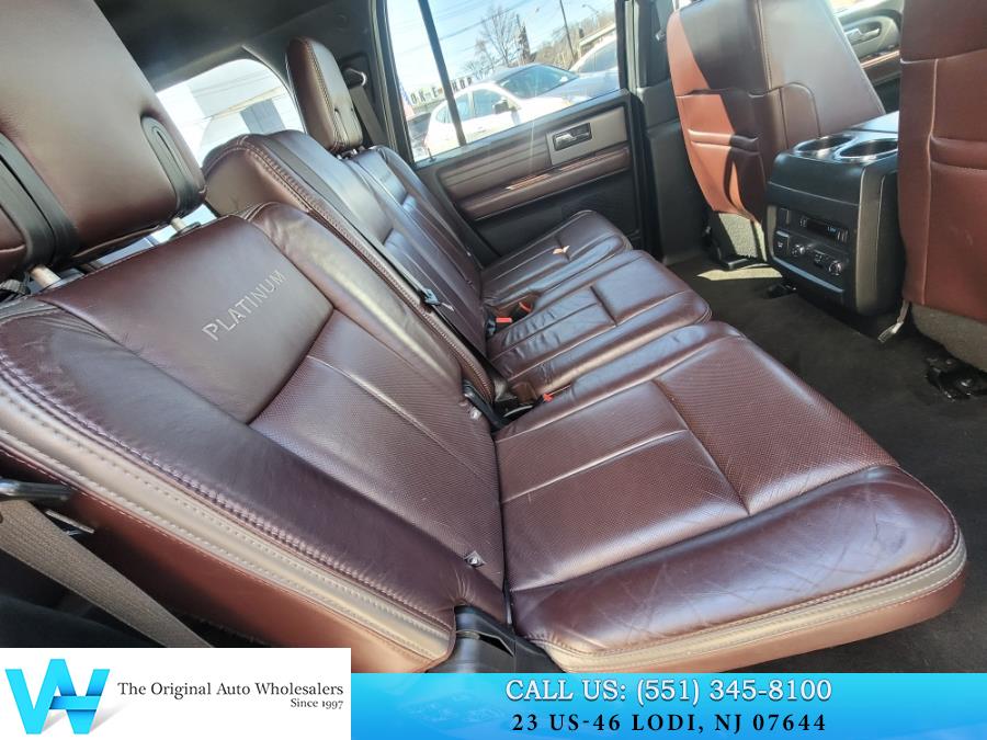 2016 Ford Expedition EL 4WD 4dr Platinum photo