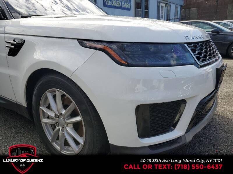 2019 Land Rover Range Rover Sport Turbo i6 MHEV SE photo