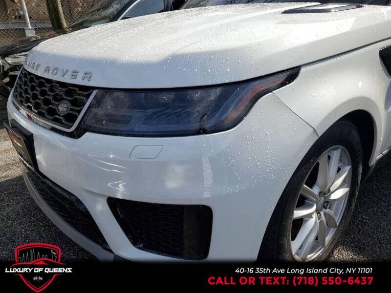 2019 Land Rover Range Rover Sport Turbo i6 MHEV SE photo