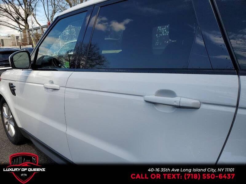 2019 Land Rover Range Rover Sport Turbo i6 MHEV SE photo