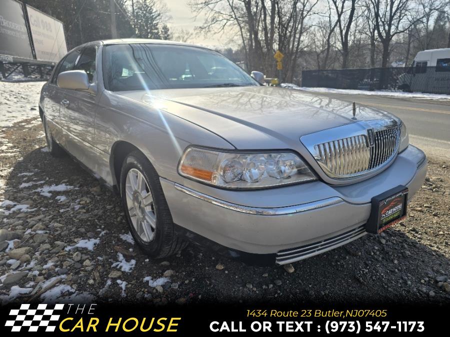 2011 Lincoln Town Car Executive L photo
