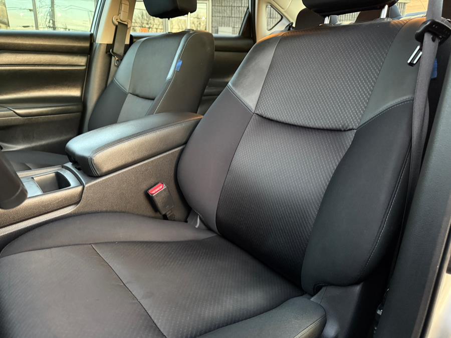 2016 Nissan Altima 4dr Sdn I4 2.5 SR photo