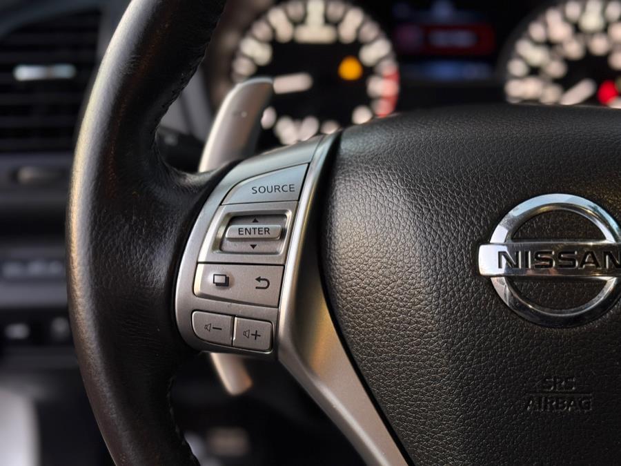 2016 Nissan Altima 4dr Sdn I4 2.5 SR photo