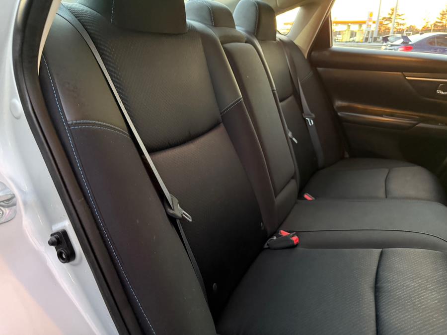 2016 Nissan Altima 4dr Sdn I4 2.5 SR photo
