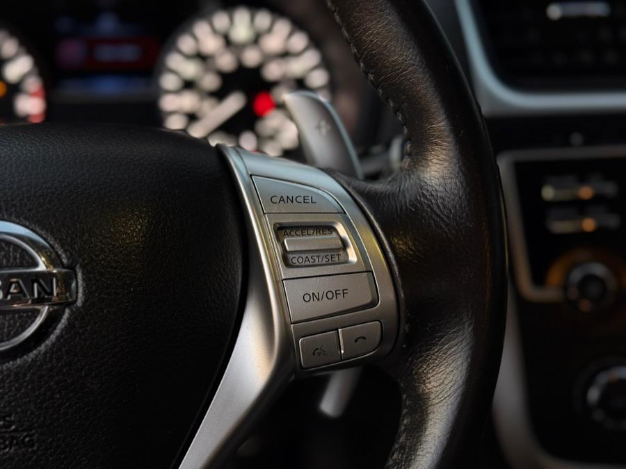 2016 Nissan Altima 4dr Sdn I4 2.5 SR photo