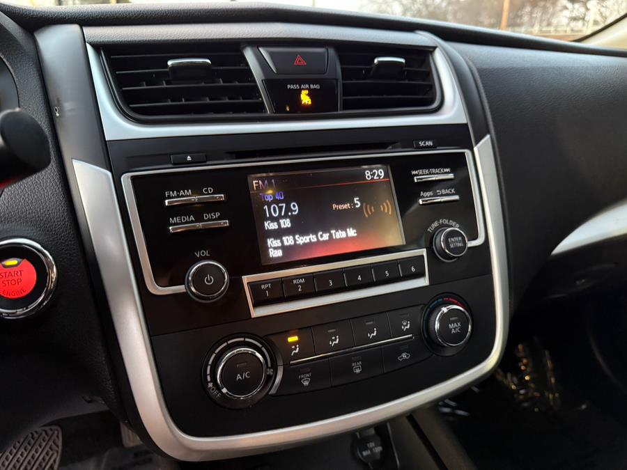 2016 Nissan Altima 4dr Sdn I4 2.5 SR photo