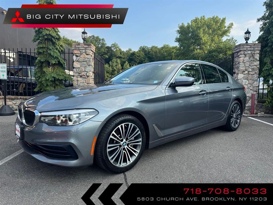 2019 BMW 5-Series 530i xDrive photo
