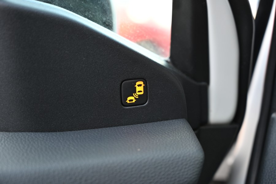 2022 Honda Pilot Touring 8-Passenger AWD photo