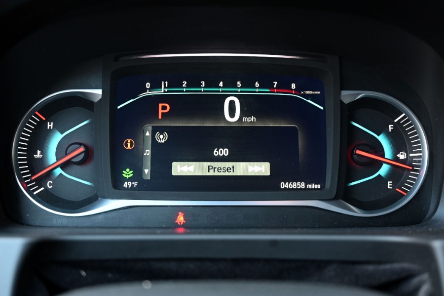 2022 Honda Pilot Touring 8-Passenger AWD photo