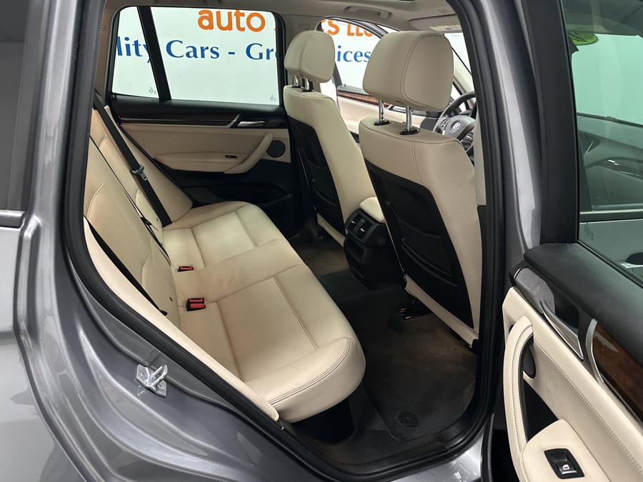 2017 BMW X3 xDrive28i Sports Activity Vehi photo