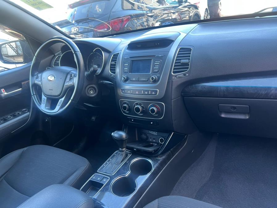 2014 Kia Sorento LX photo
