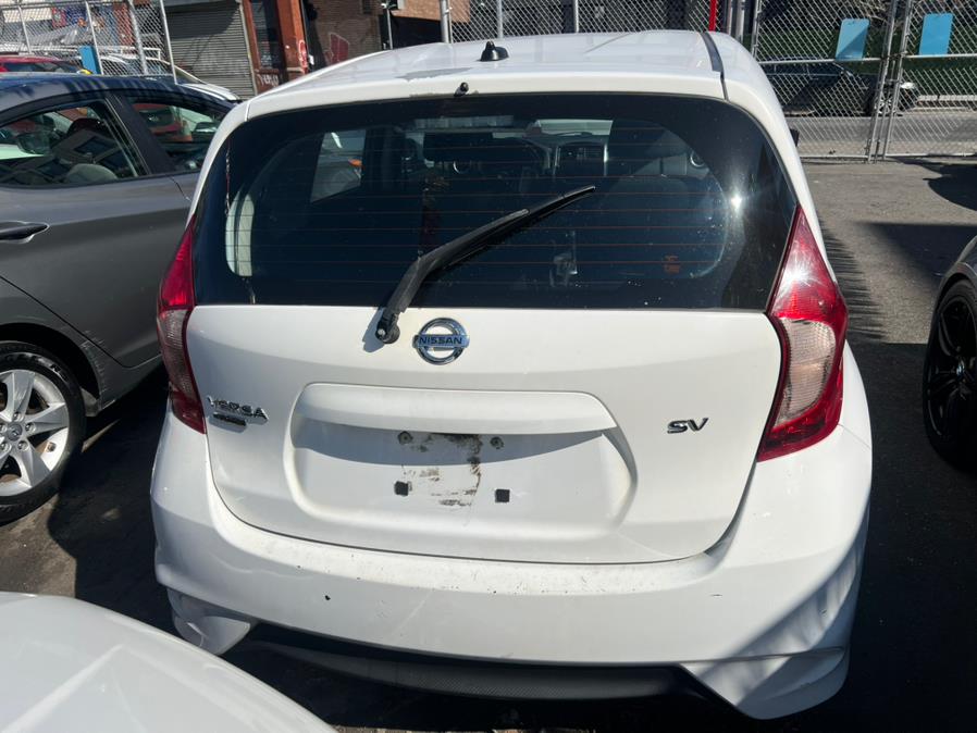 2017 Nissan Versa Note SV CVT photo