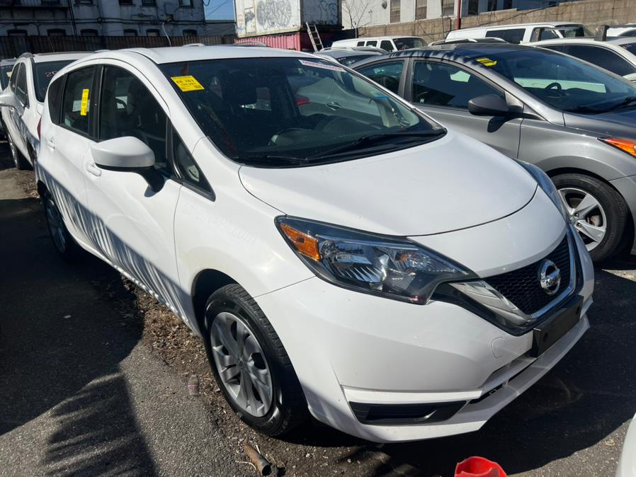 2017 Nissan Versa Note SV CVT photo