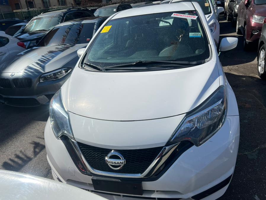 2017 Nissan Versa Note SV CVT photo