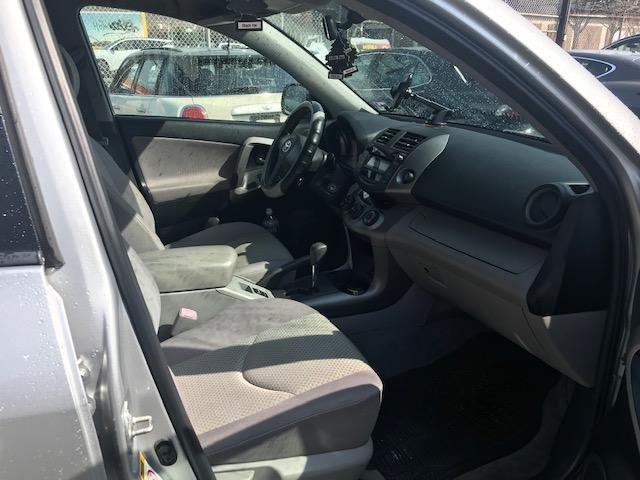 2007 Toyota RAV4 photo