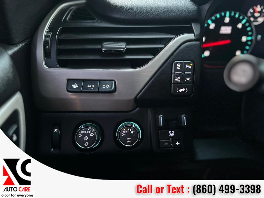 2017 GMC Yukon 4WD 4dr Denali photo