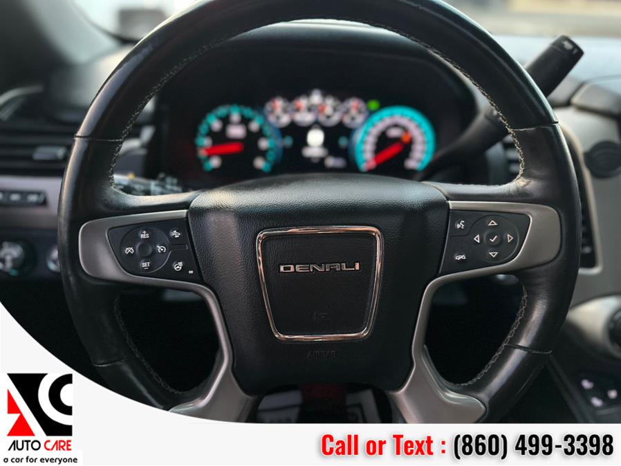 2017 GMC Yukon 4WD 4dr Denali photo