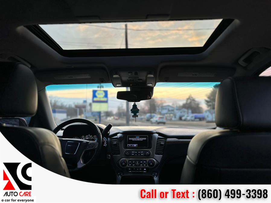 2017 GMC Yukon 4WD 4dr Denali photo