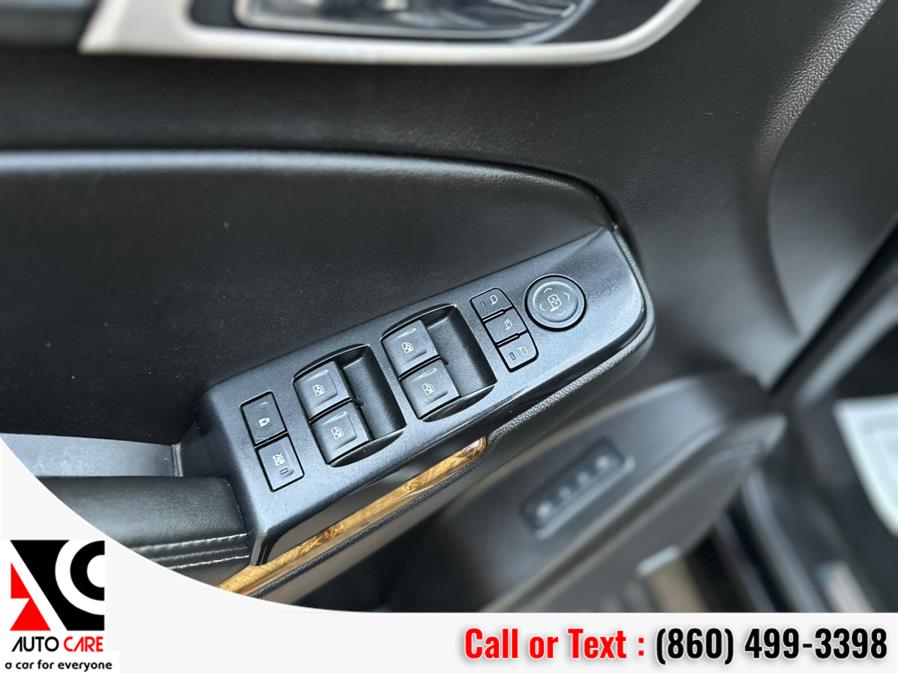 2017 GMC Yukon 4WD 4dr Denali photo