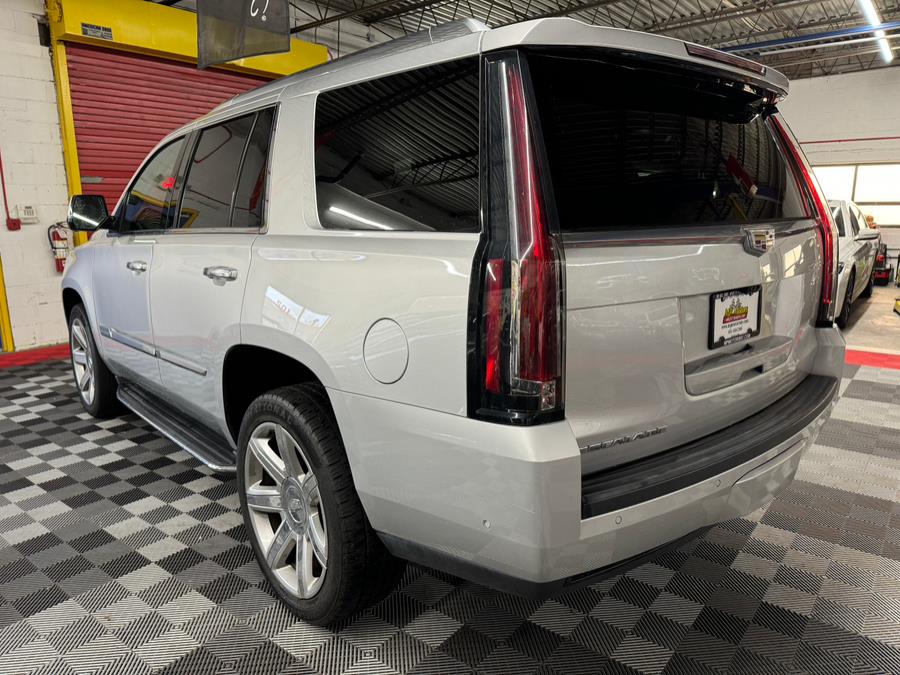 2018 Cadillac Escalade 4WD 4dr Luxury photo