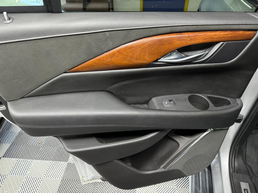 2018 Cadillac Escalade 4WD 4dr Luxury photo