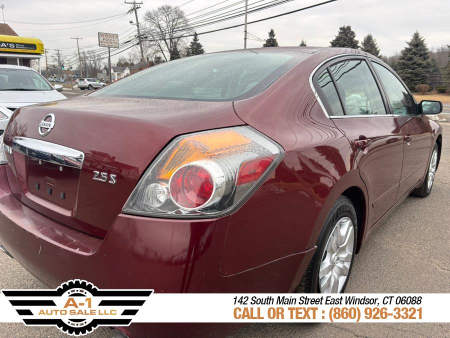 2011 Nissan Altima 2.5 photo