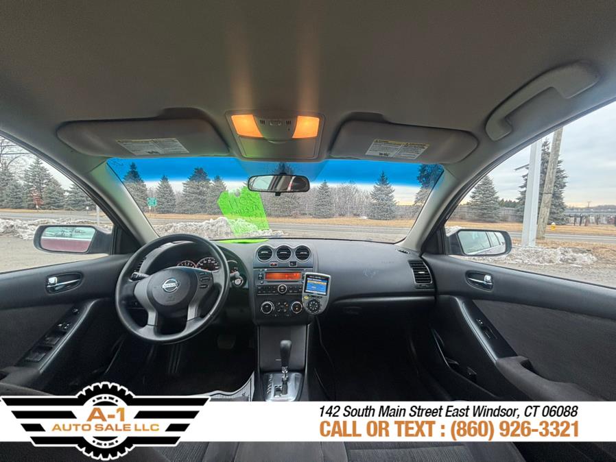 2011 Nissan Altima 2.5 photo