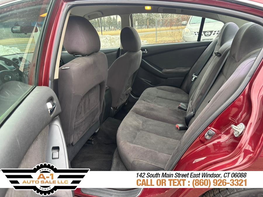 2011 Nissan Altima 2.5 photo