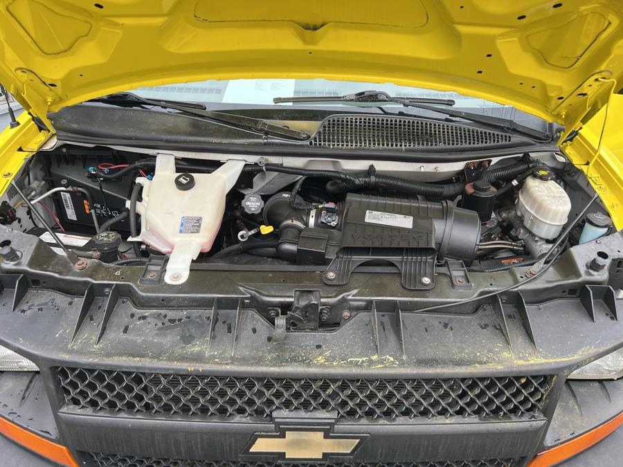 2017 Chevrolet Express Cargo Van RWD 2500 135