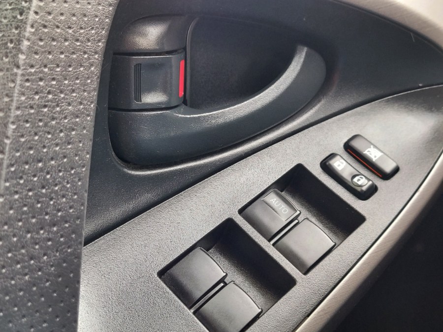 2008 Toyota RAV4 photo