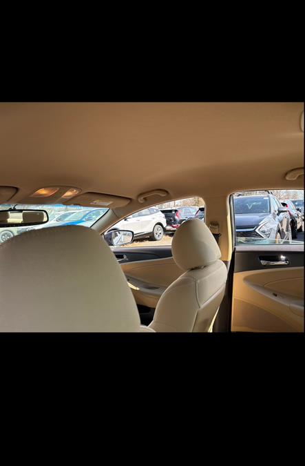 2011 Hyundai Sonata GLS photo