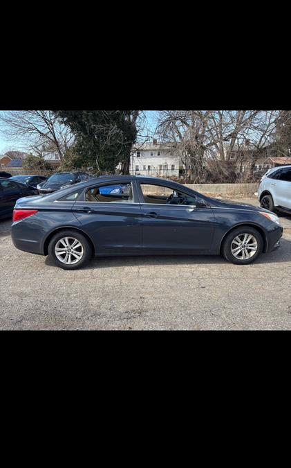 2011 Hyundai Sonata GLS photo