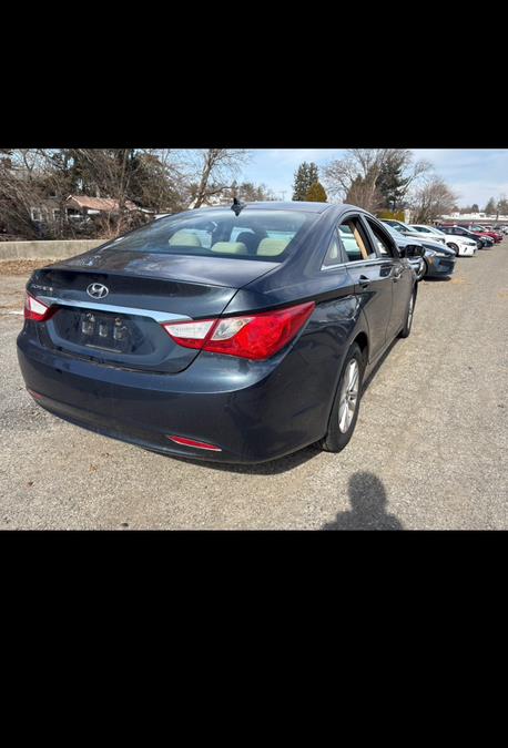 2011 Hyundai Sonata GLS photo