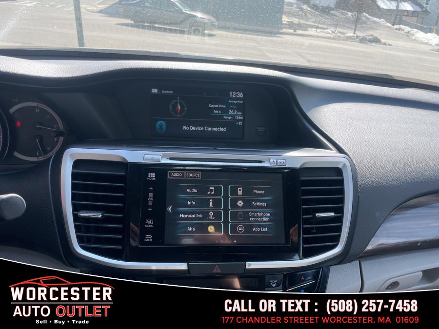 2016 Honda ACCORD SEDAN 4dr I4 CVT EX-L photo