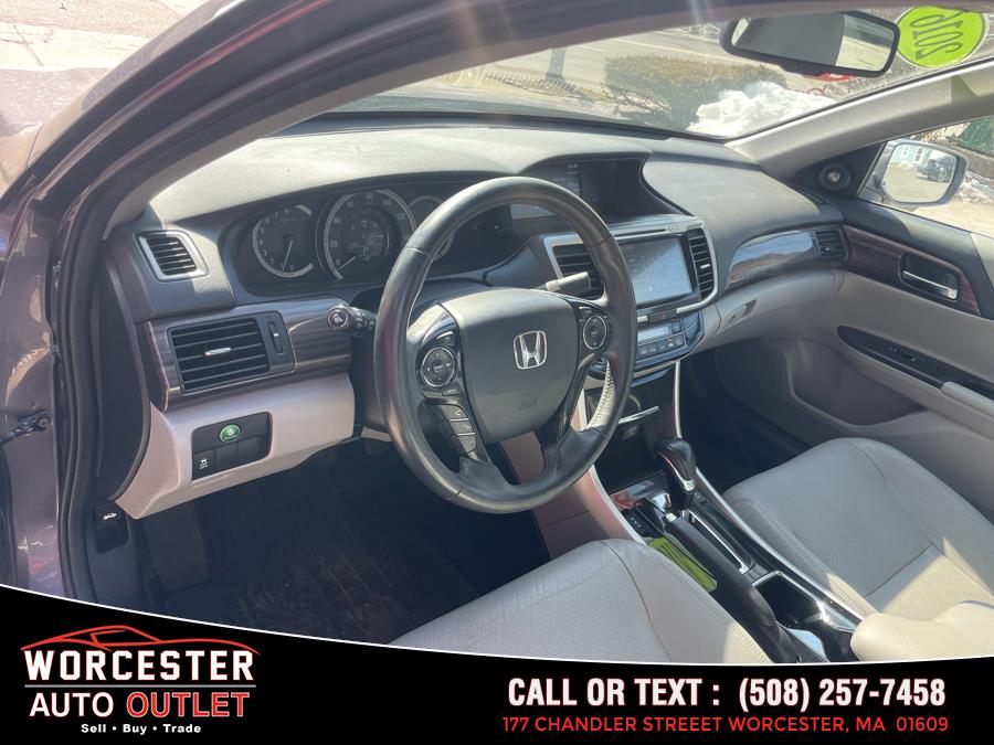 2016 Honda ACCORD SEDAN 4dr I4 CVT EX-L photo