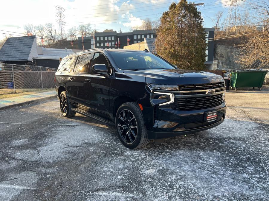 2022 Chevrolet Suburban 4WD 4dr RST photo