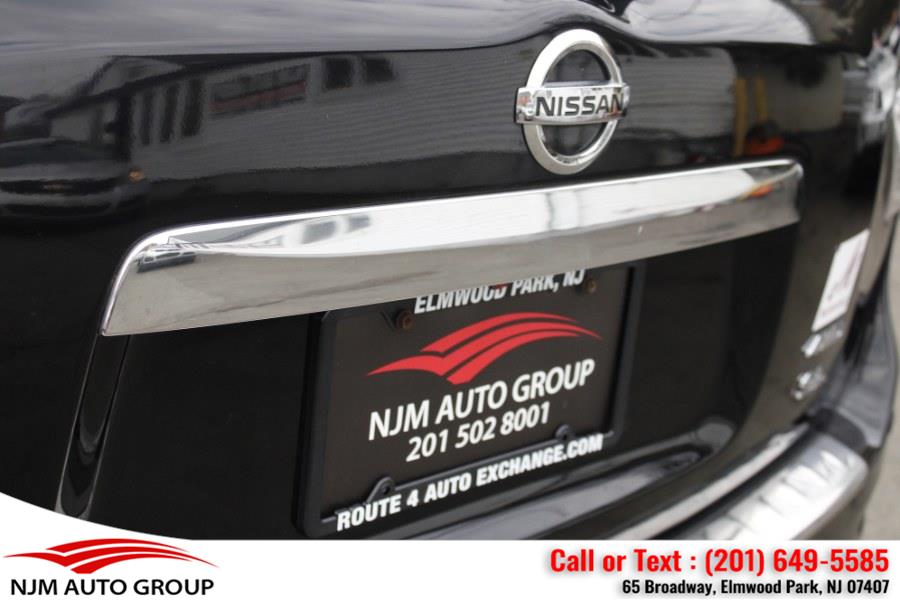 2014 Nissan Pathfinder S photo