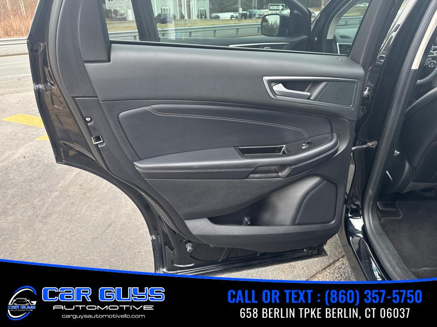 2018 Ford Edge Titanium AWD photo