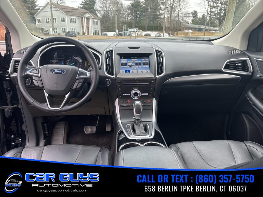 2018 Ford Edge Titanium AWD photo