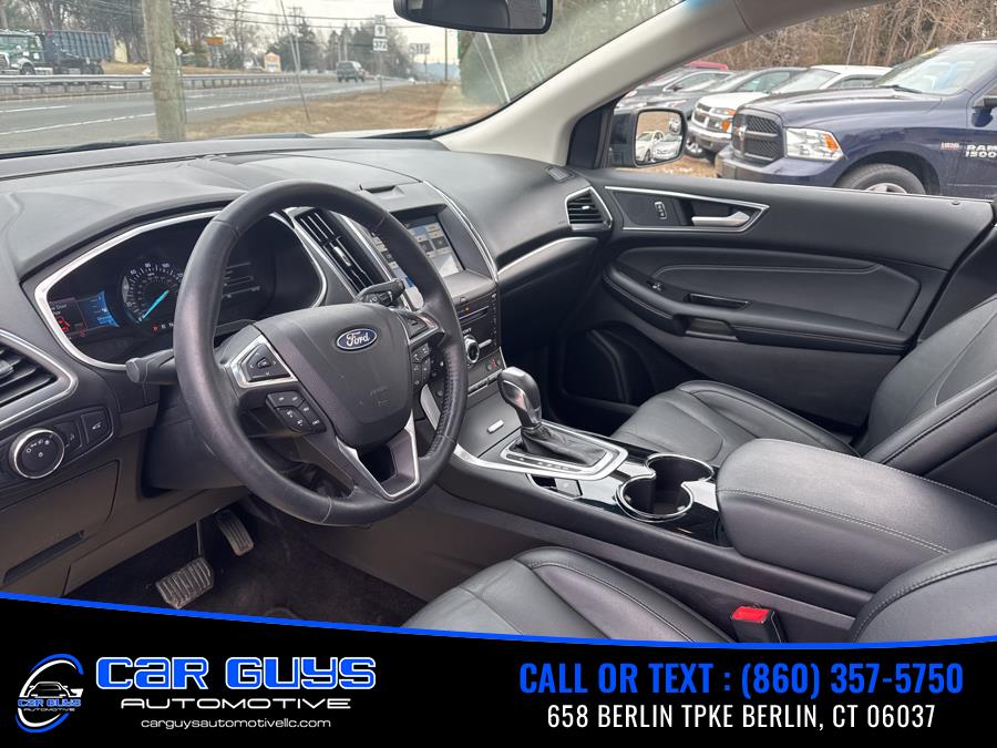 2018 Ford Edge Titanium AWD photo