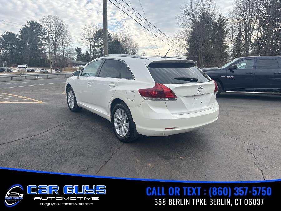 2014 Toyota Venza LE photo