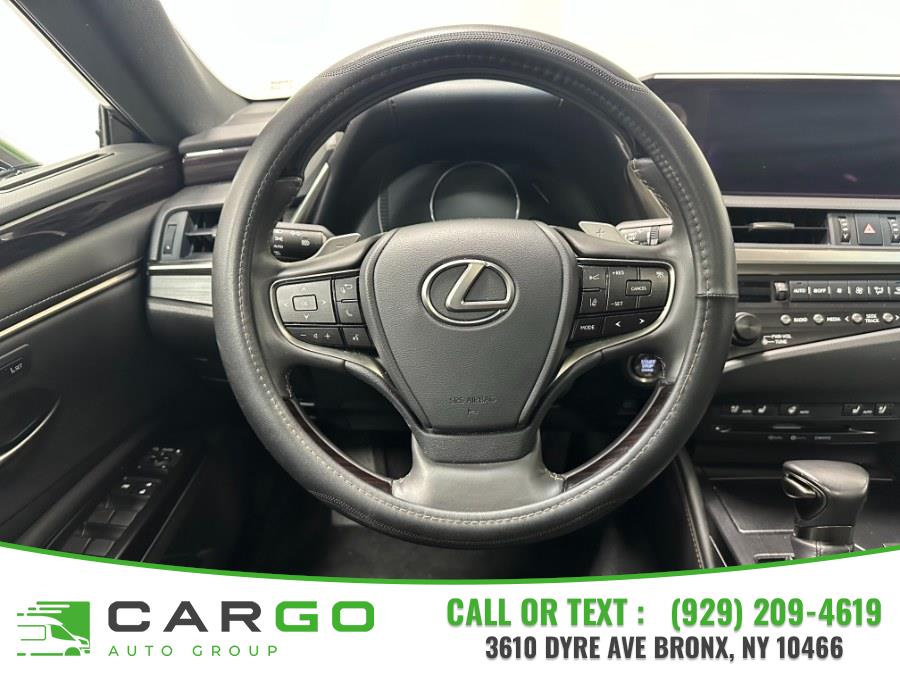 2020 Lexus ES ES photo