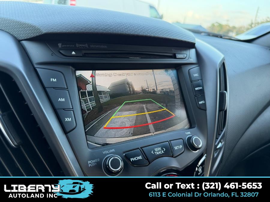 2016 Hyundai Veloster 3dr Cpe Auto Turbo photo