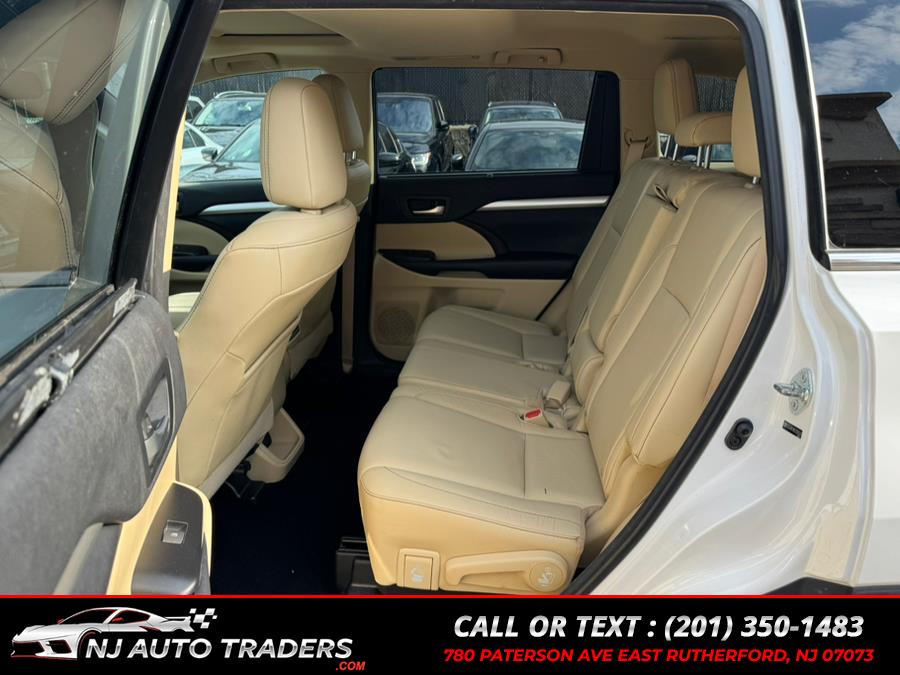 2014 Toyota Highlander XLE photo