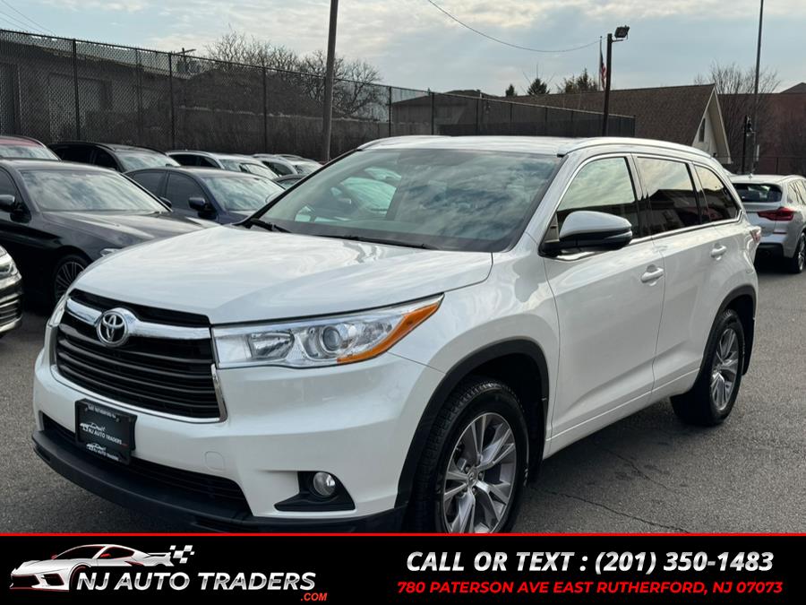 2014 Toyota Highlander XLE photo
