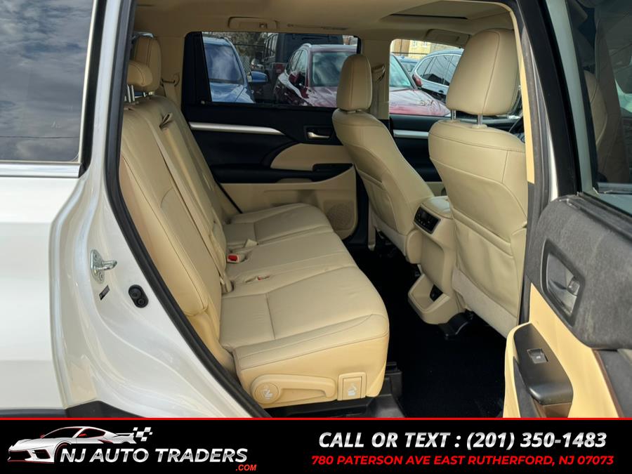 2014 Toyota Highlander XLE photo